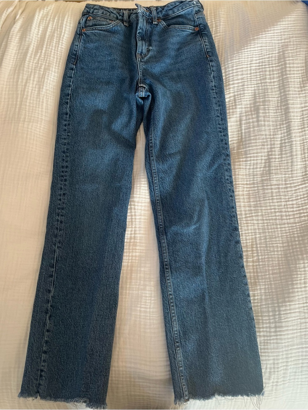 Aritzia, Hollister, American eagle, Zara, top shop - Picture 3 of 5